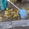 Из должника - в дворники